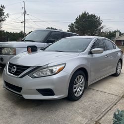 Nissan Altima  2017 