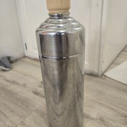 I have several Cocktail Mixers From 1930s  That are valued at 300 To 400 A Piece.  I'm looking for someone to buy all of them At  a very low