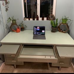 Metal Desk 