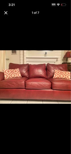 Couch / foldable bed