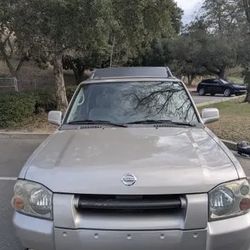 2002 Nissan Frontier SE Crew Cab