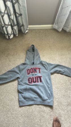 Nike Don’t Quit Gray Hoodie Youth Medium