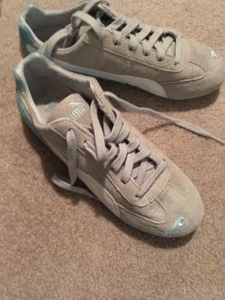Brand new puma shoes size 8 and half