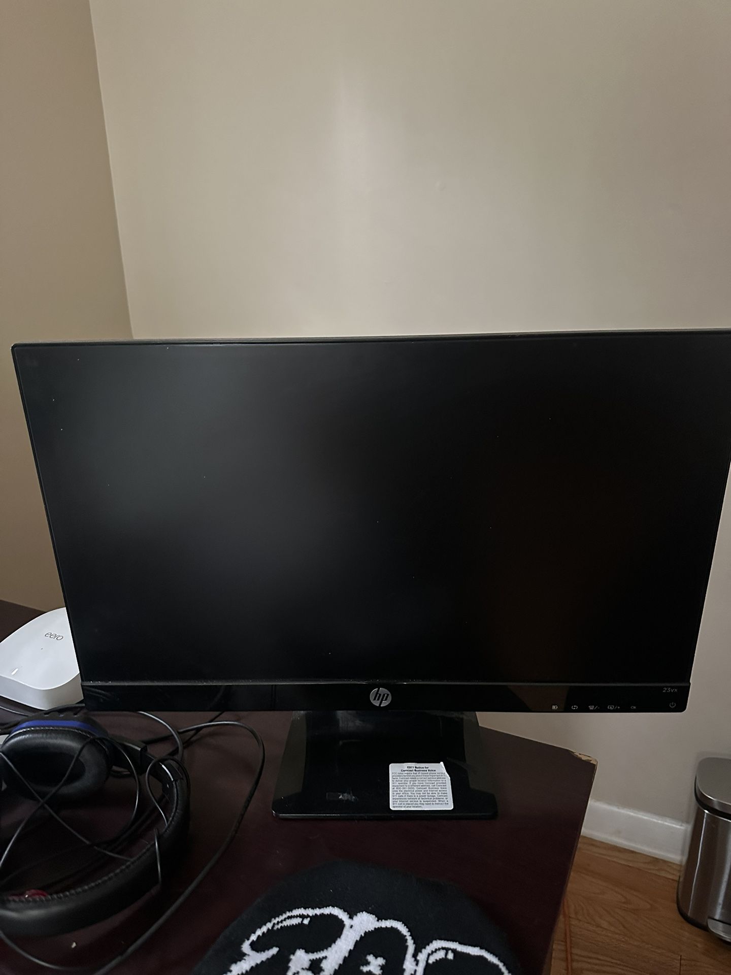 HP monitor