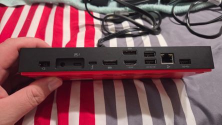Lenovo Universal Thunderbolt 4 Dock