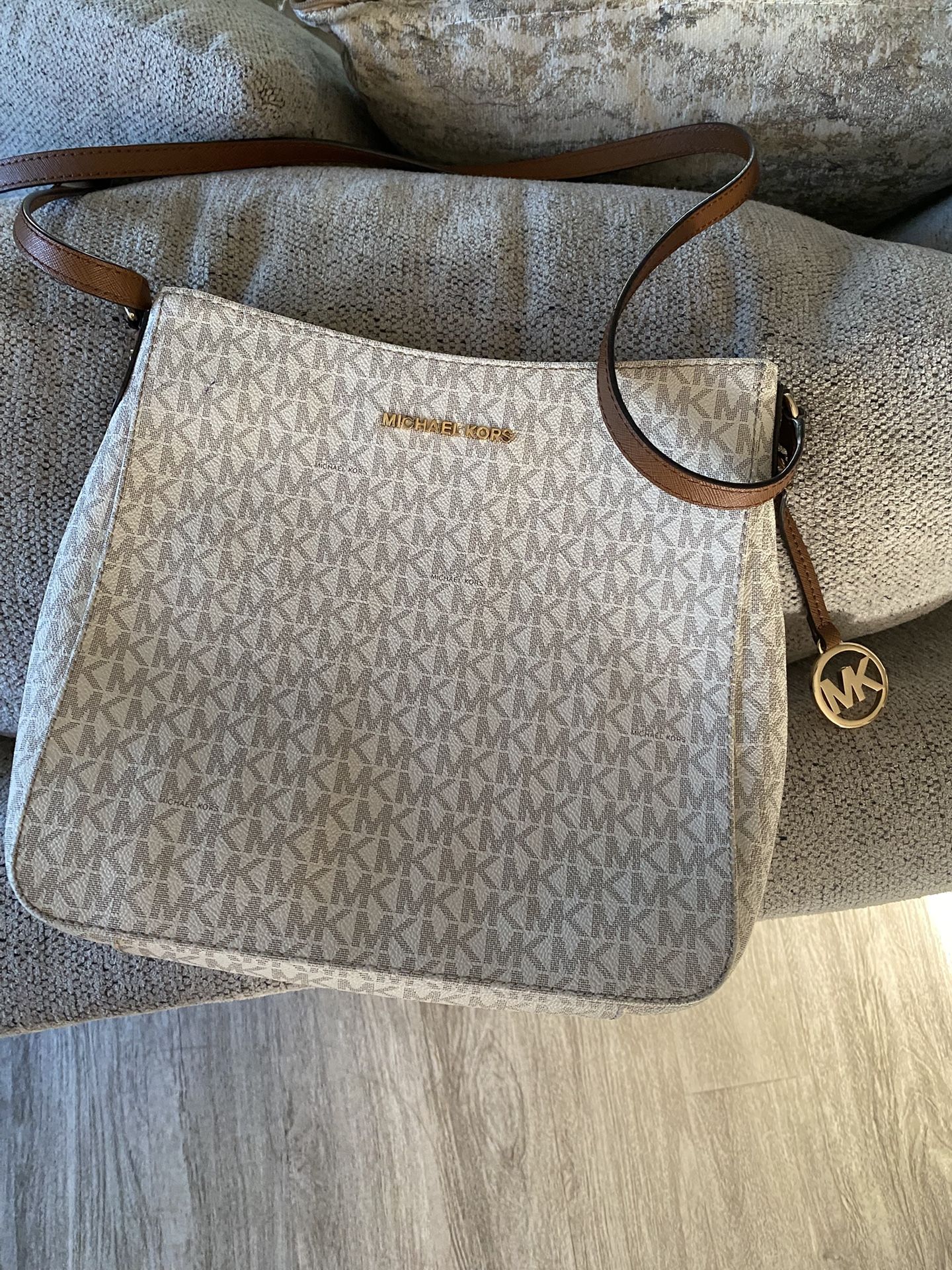 Michael Kors Cross Body  Bag 
