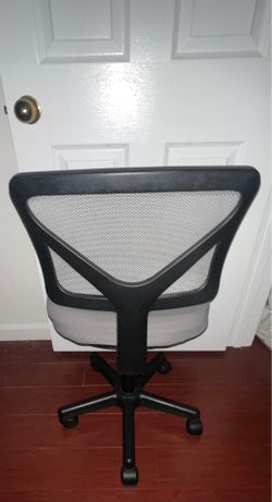 Desk chair