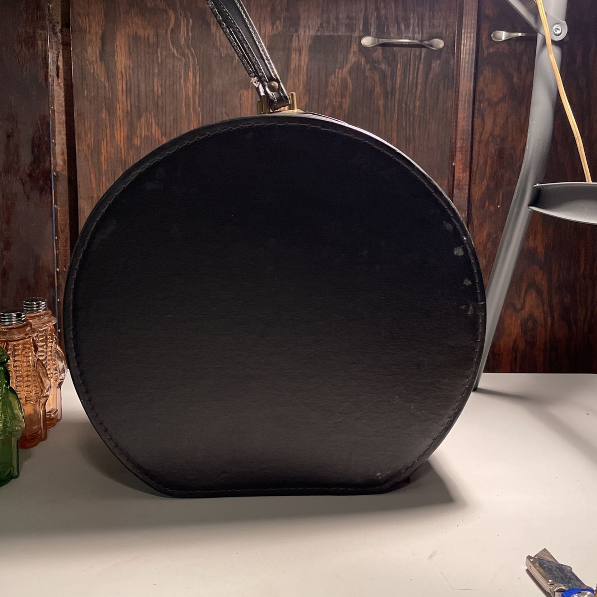 W1960's Vintage Black Faux Leather Hat Box Munro Magazine Girl