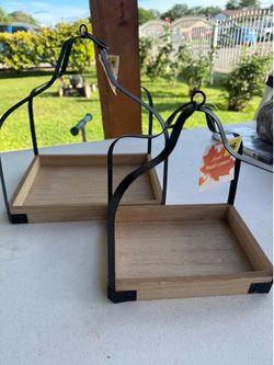 Metal lantern