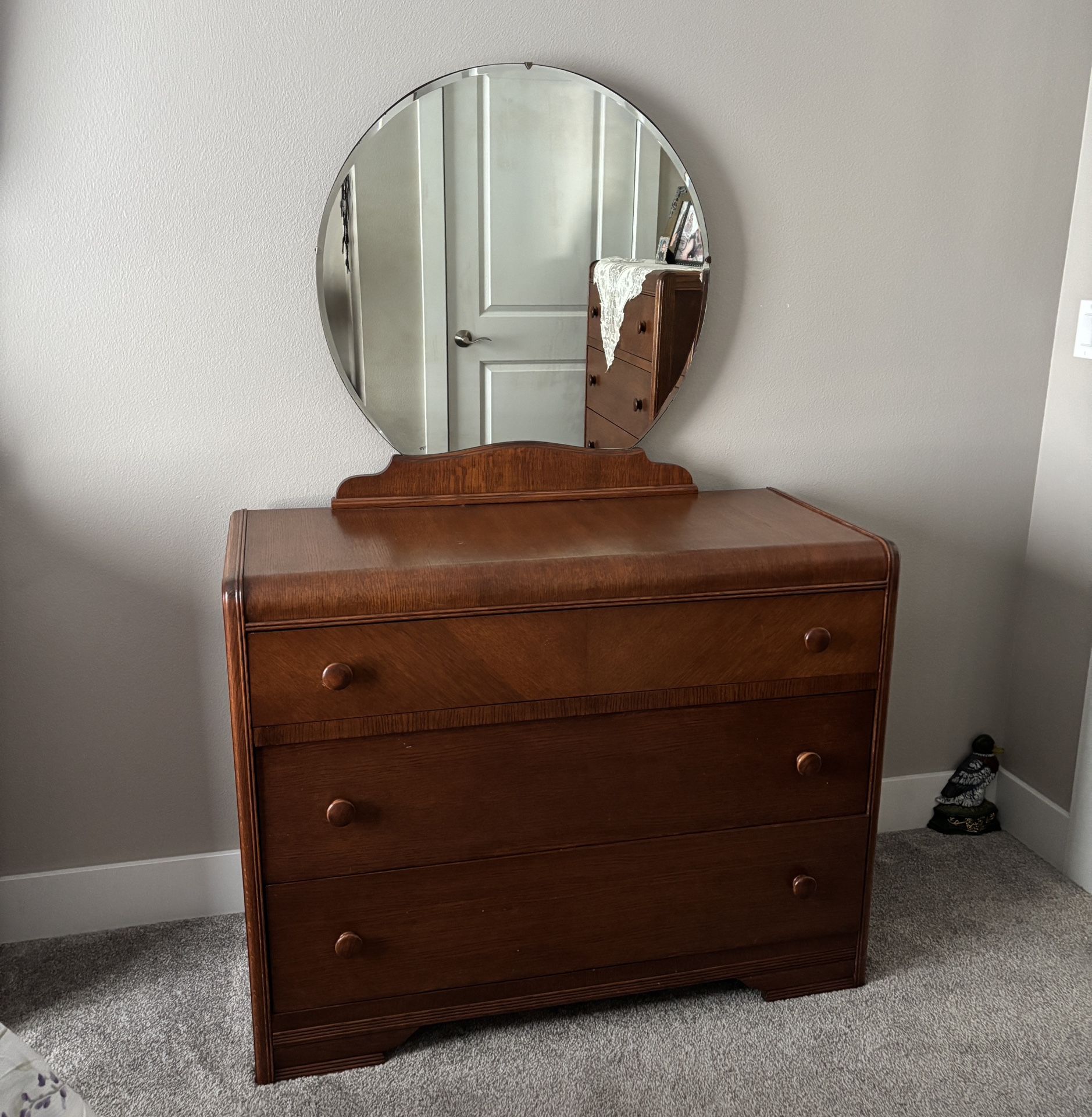 3-piece Antique Dresser Set 