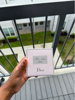 Miss Dior Perfume