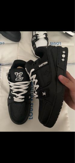 Brand new men’s size 9 designer shoes💯