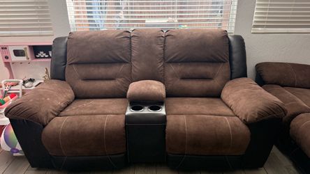 Couches Reclining