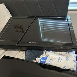 DYNEX 32in Used 
