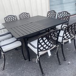 Patio,Outdoor Furniture,8 Chairs With Cushions And Dining Table.