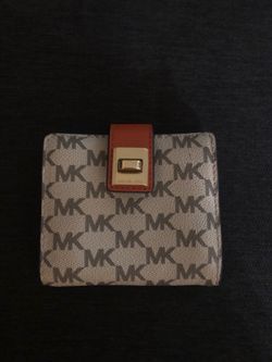 Michael kors wallet NEW $40