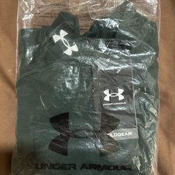 Under Armour Cold Gear Active Wear Brand New