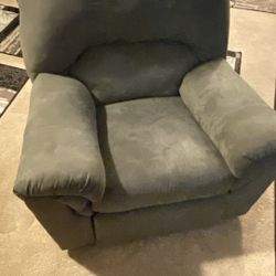 Recliner Sofa 