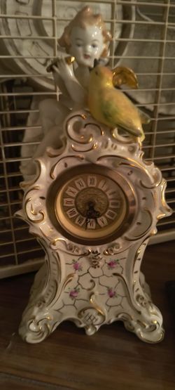 Wilhelm Rittirsch Dresden Germany Cherub Mantle Clock