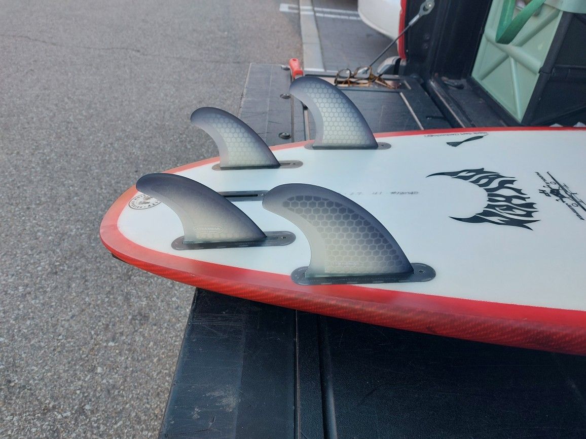 TERRAMAR STRETCH AND RMK QUAD SURFBOARD FINS...BRAND NEW