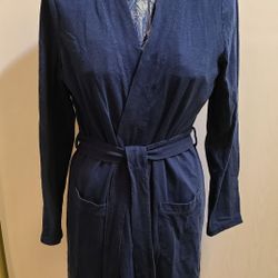 BATHROBE BY GILLIGAN AND O'MALLEY, SIZE SMALL