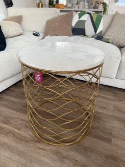 Marble Side Table / Coffee Table
