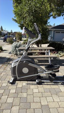 Elliptical machine