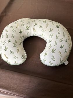 Boppy Pillow & Extra Cover
