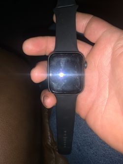 Apple Watch Series 5 44mm GPS / Cellular 