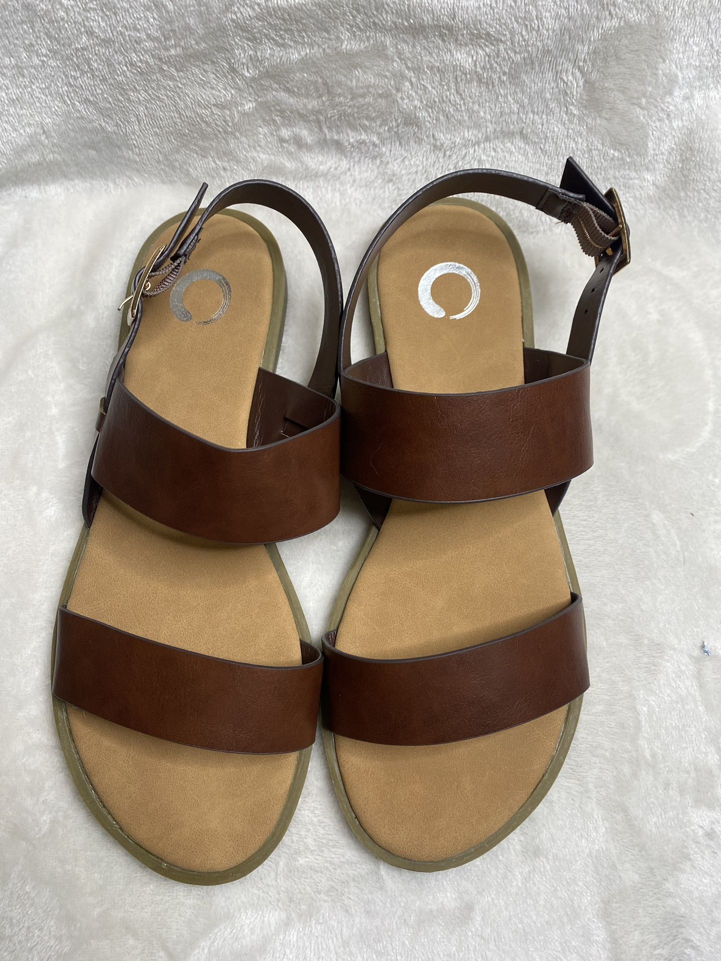 Journee Collection Womens Lavine Multi Strap Flat Sandals Size 8 Tan