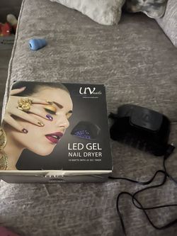 UV Nail Dryer