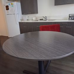 Restaurant Style Table 