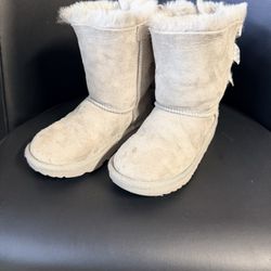 UGG T BAILEY BOW II POLKA DOTS