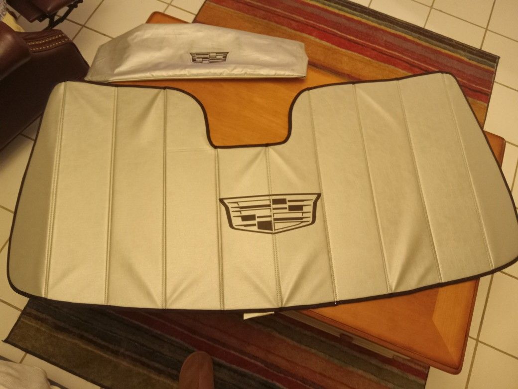 Cadillac Windshield Sun Protector With Bag