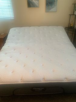 CA King Bed