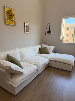 Large Cream Sectional Sofa with Storage Chaise — Great Condition