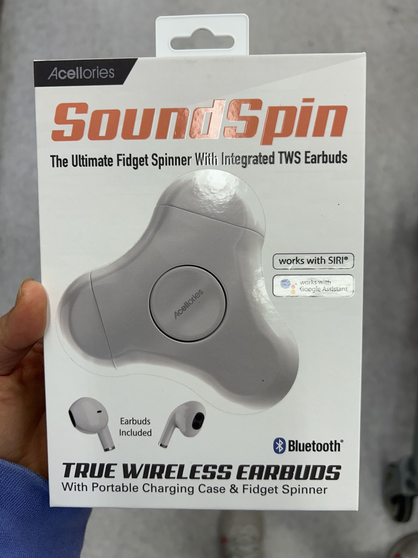 NWT ultimate fridge spinner with integrated true wireless earbuds