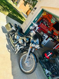 2006 Harley fatboy soft tail. Low miles
