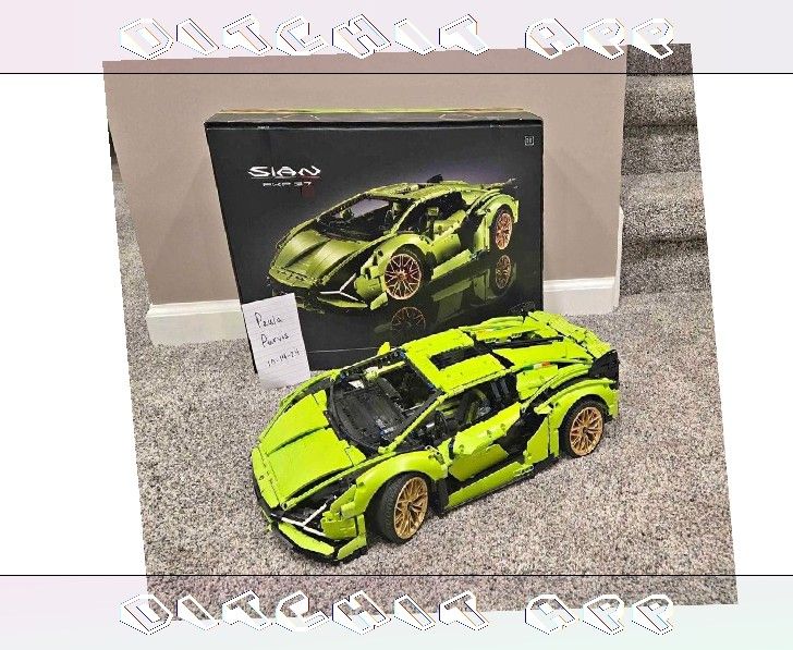 Build Amazing Things with Our Variety of LEGO Construction Kits smile cut