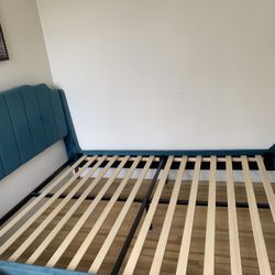 Queen bed frame 