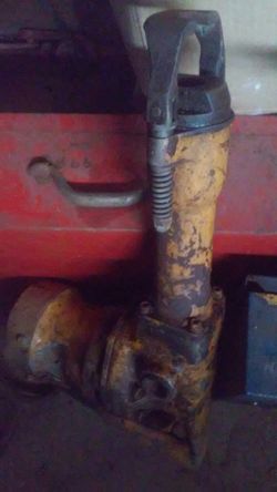 Large electric demolition hammer