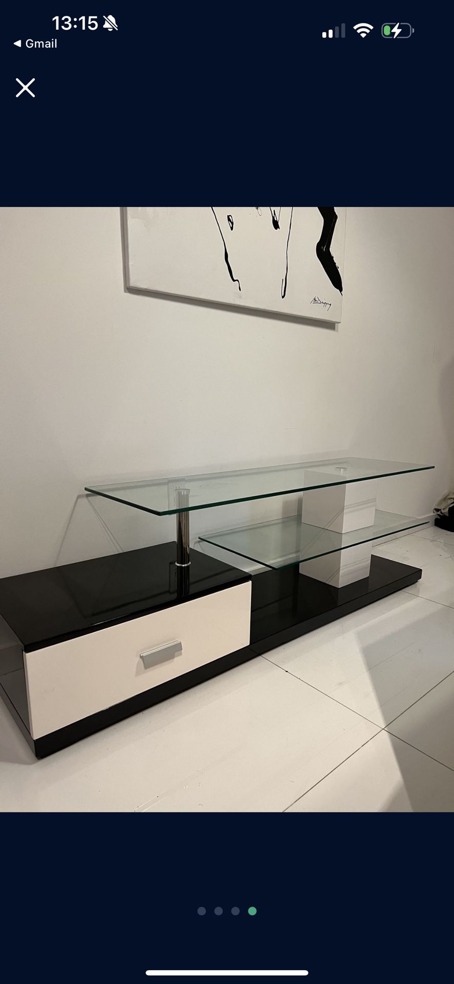 MEDIA TABLE