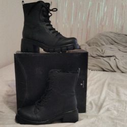 MIA Black Boots