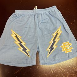 EE Blue Lightning, Bolt Basketball Shorts, Size Large/Extra Large