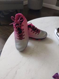 Toddler Cleats Size 8