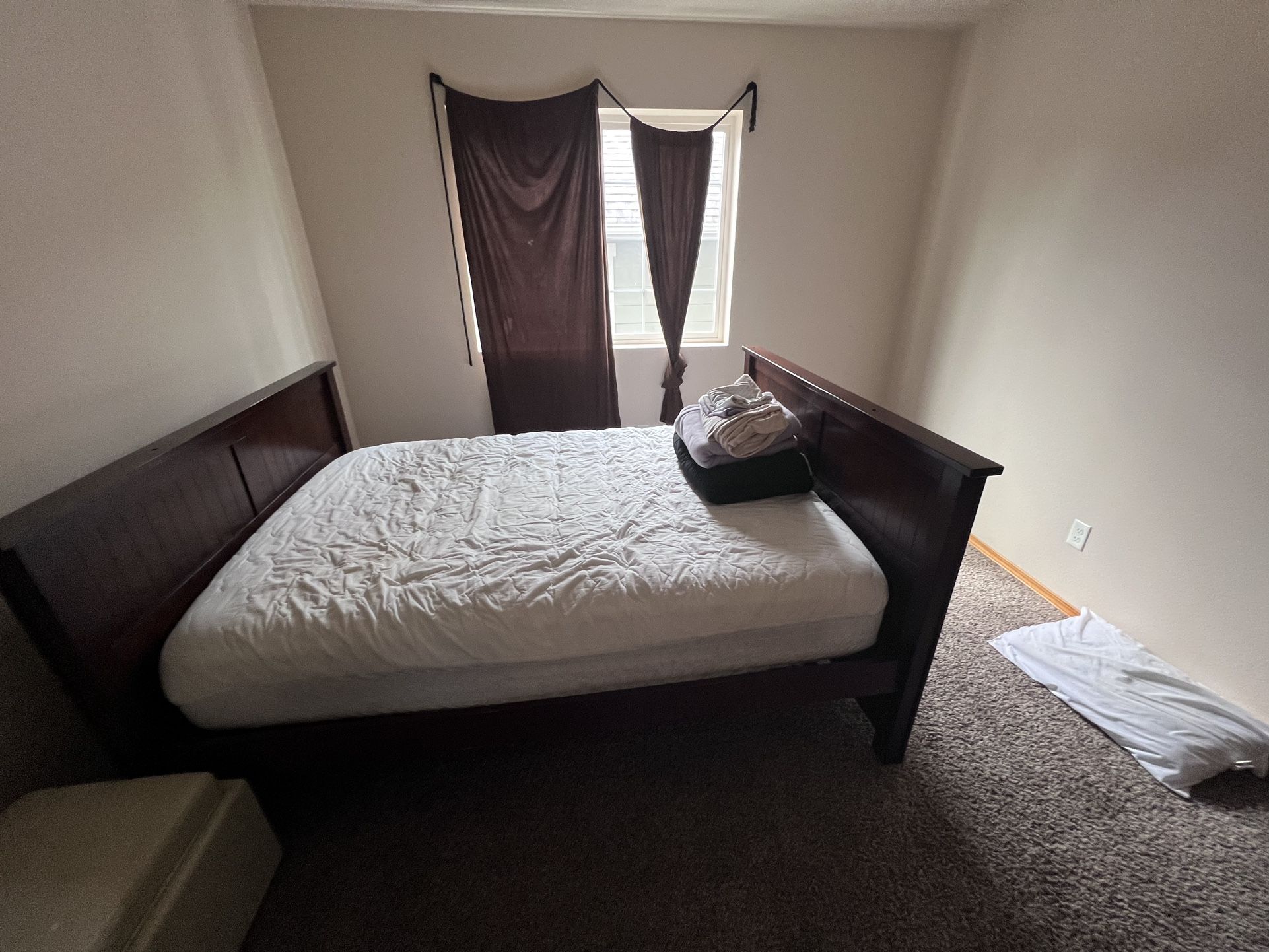 Bed Size Fulll Mattress And Bed Frame 