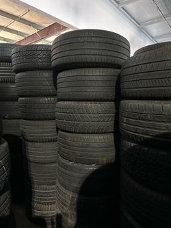 TIRE SALE $40 only specific sizes on description( READ DESCRIPTION)