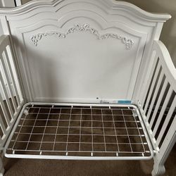 Baby Crib 