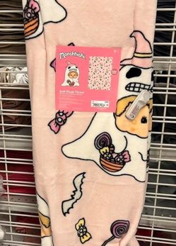 Monchhichi Pink throw blanket
