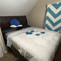 Queen Bed Frame 